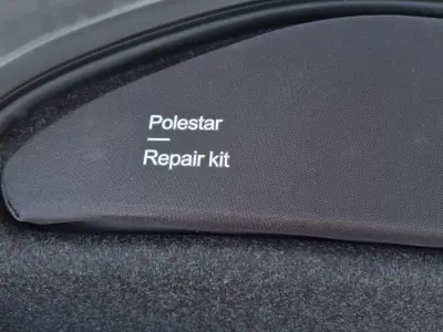 Polestar 2 2023 - 29990 EUR, 59608 km - AUTO.MOTO.pt - 59608km - foto 25 de 46