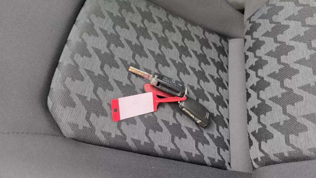 Audi A3 Sportback 2016 - 11900 EUR, 253264 km - AUTO.MOTO.pt - 253264km - foto 45 de 55