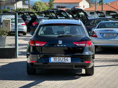 SEAT Leon ST 2017 - 10850 EUR, 153000 km - AUTO.MOTO.pt - 153000km - foto 4 de 12