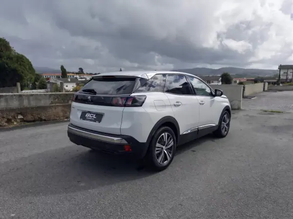Peugeot 3008 2022 - 21990 EUR, 153000 km - 153000km - foto 7 de 50