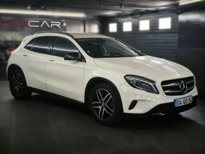 Mercedes-Benz GLA 180 2015 - 19950 EUR, 81297 km - AUTO.MOTO.pt - 81297km - foto 12 de 32