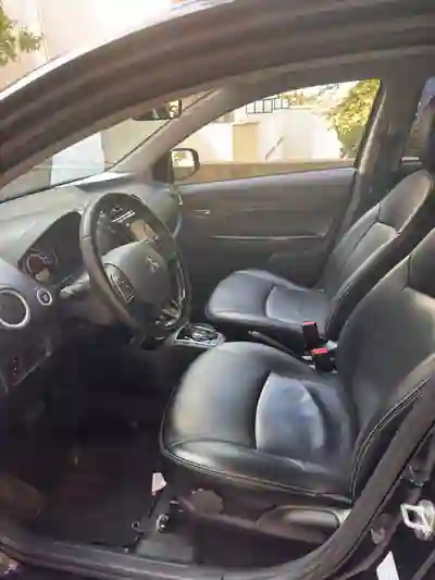 Mitsubishi Space Star 2018 - 10200 EUR, 110100 km - AUTO.MOTO.pt - 110100km - foto 5 de 9