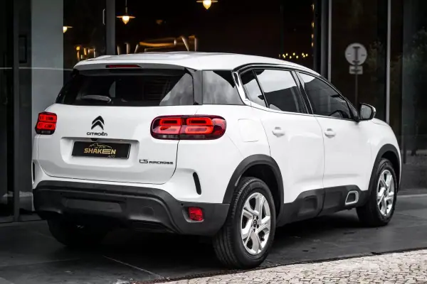 Citroën C5 Aircross 2019 - 10900 EUR, 262996 km - AUTO.MOTO.pt - 262996km - foto 4 de 41