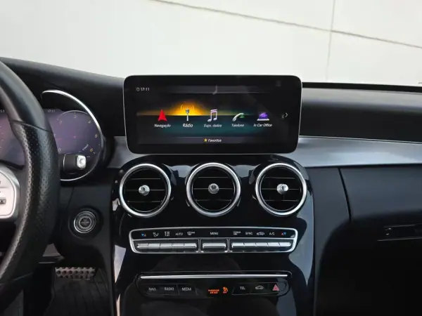 Mercedes-Benz C 220 2020 - 29750 EUR, 96900 km - AUTO.MOTO.pt - 96900km - foto 21 de 36