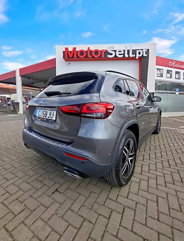 Mercedes-Benz GLA 250 2022 - 35500 EUR, 68000 km - AUTO.MOTO.pt - 68000km - foto 2 de 16