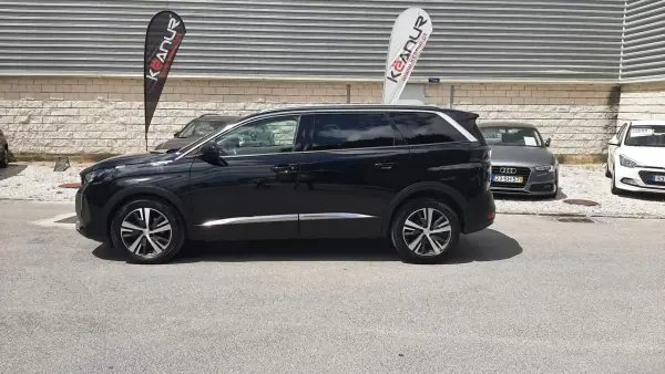 Peugeot 5008 2022 - 24980 EUR, 71410 km - AUTO.MOTO.pt - 71410km - foto 27 de 57