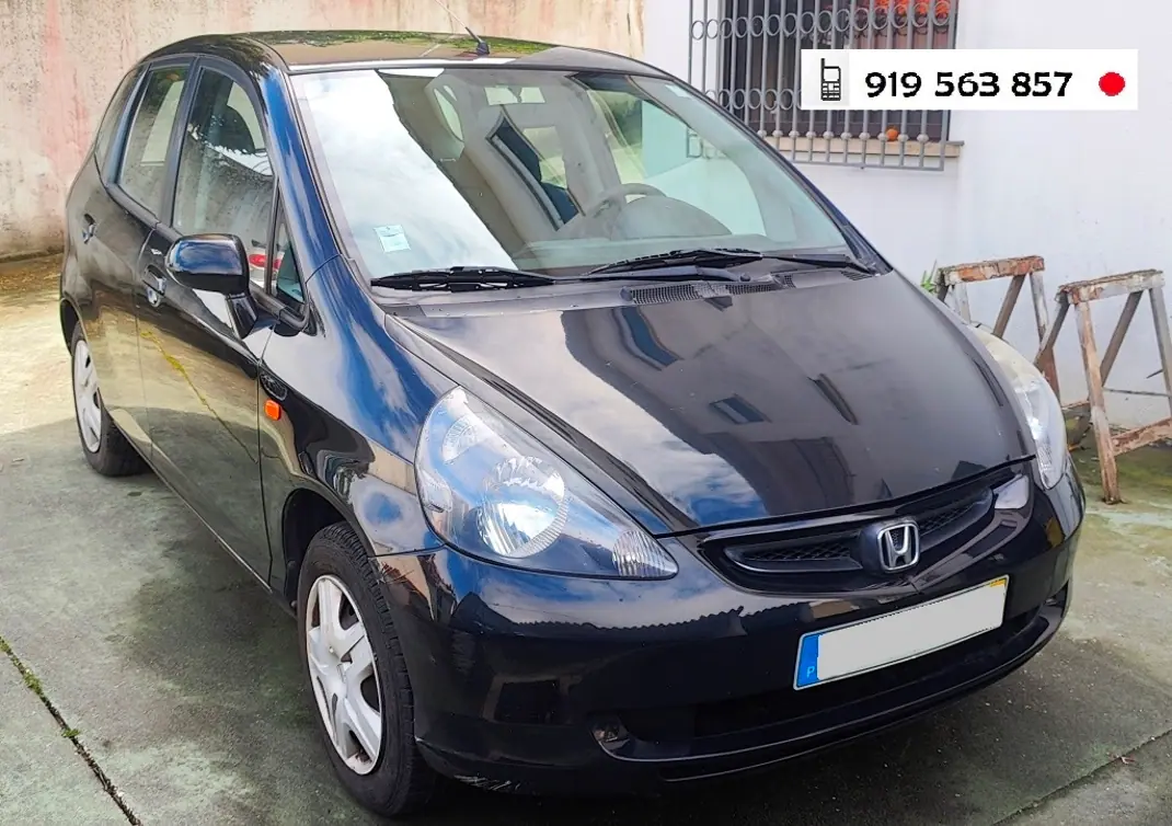 Honda Jazz 2003 - 3749 EUR, 260000 km - AUTO.MOTO.pt - 260000km - foto 1 de 11
