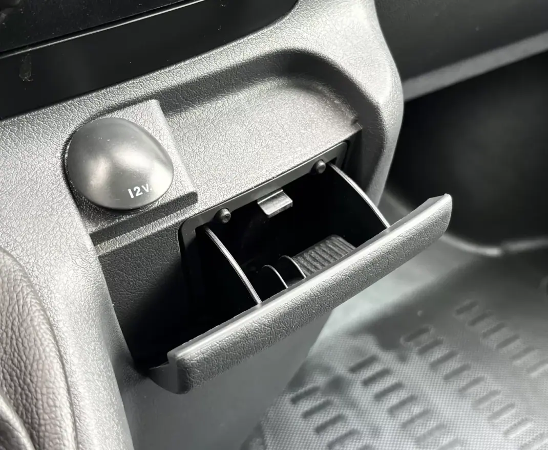 Citroën Jumpy 2015 - 16900 EUR, 135000 km - AUTO.MOTO.pt - 135000km - foto 35 de 39