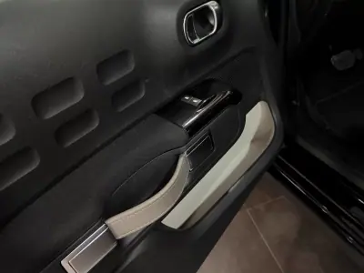 Citroën C3 2019 - 12990 EUR, 60000 km - AUTO.MOTO.pt - 60000km - foto 30 de 47