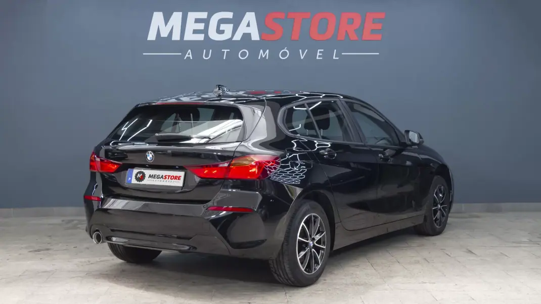 BMW 116 2022 - 18850 EUR, 131000 km - AUTO.MOTO.pt - 131000km - foto 7 de 34