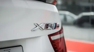 BMW X6 2009 - 22500 EUR, 268000 km - AUTO.MOTO.pt - 268000km - foto 9 de 12