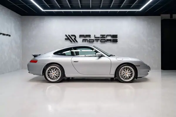 Porsche 911 1999 - 44950 EUR, 178000 km - AUTO.MOTO.pt - 178000km - foto 9 de 31