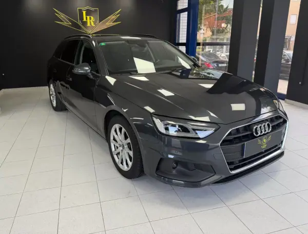Audi A4 Avant 2022