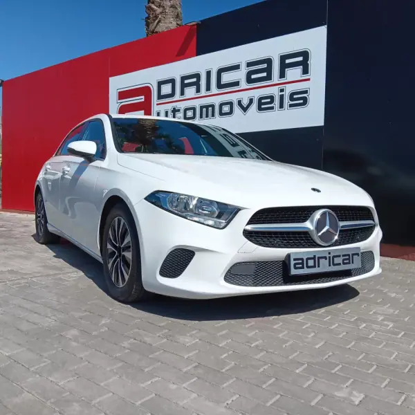 Mercedes-Benz A 180 2021 - 26500 EUR, 83875 km - AUTO.MOTO.pt - 83875km - foto 3 de 30
