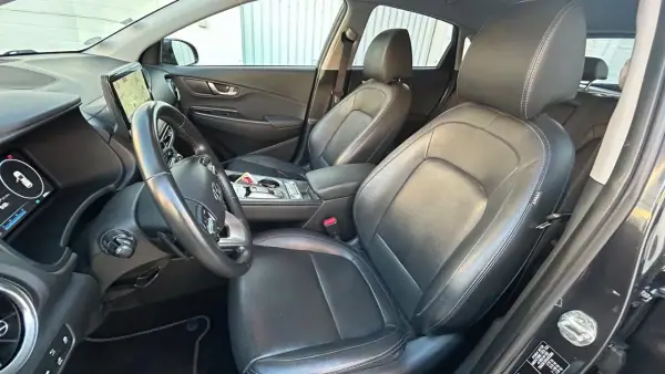 Hyundai Kauai 2021 - 22500 EUR, 39596 km - AUTO.MOTO.pt - 39596km - foto 5 de 17