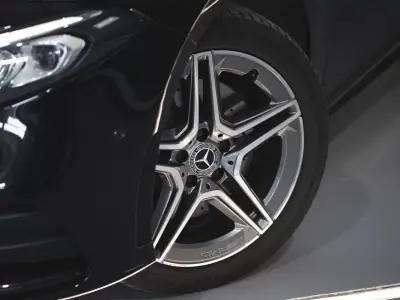 Mercedes-Benz A 250 2021 - 26990 EUR, 97000 km - AUTO.MOTO.pt - 97000km - foto 8 de 25