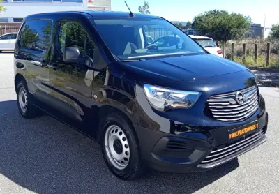 Opel Combo-e 2023 - 17490 EUR, 49000 km - 49000km - foto 3 de 18