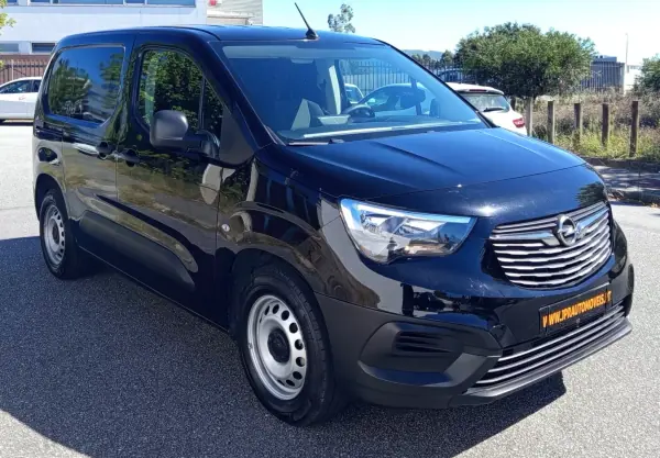 Opel Combo-e 50 kWh L1H1 Edition Plus 2023 Elétrico