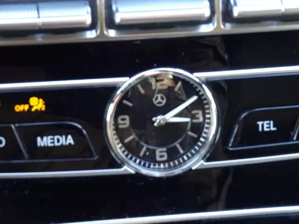 Mercedes-Benz CLS 300 2019 - 46500 EUR, 103200 km - 103200km - foto 48 de 52