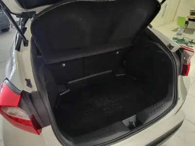 Toyota C-HR 2019 - 22950 EUR, 84605 km - 84605km - foto 28 de 29