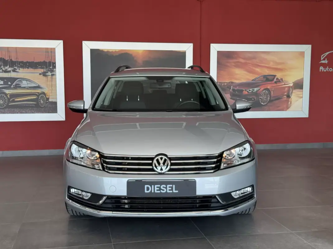 Volkswagen Passat Variant 2011 - 10990 EUR, 112945 km - 112945km - foto 5 de 20