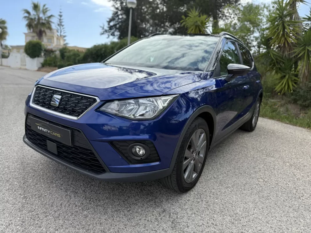SEAT Arona 2021 - 15999 EUR, 47000 km - AUTO.MOTO.pt - 47000km - foto 1 de 12