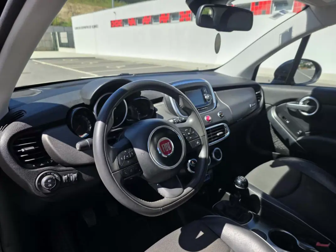 Fiat 500X 2017 - 12990 EUR, 154000 km - 154000km - foto 4 de 17