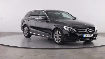Mercedes-Benz C 220 2018 - 23999 EUR, 157121 km - AUTO.MOTO.pt - 157121km - foto 3 de 14