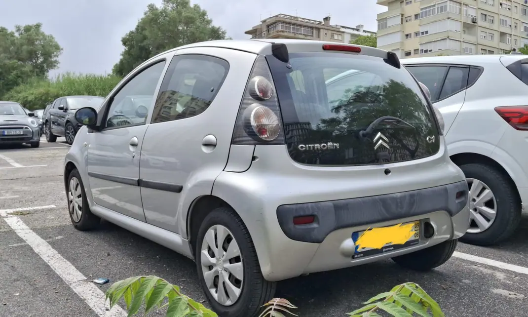 Citroën C1 2009 - 8000 EUR, 47000 km - AUTO.MOTO.pt - 47000km - foto 6 de 6