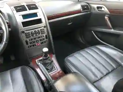 Peugeot 407 SW 2006 - 3250 EUR, 183000 km - AUTO.MOTO.pt - 183000km - foto 8 de 10