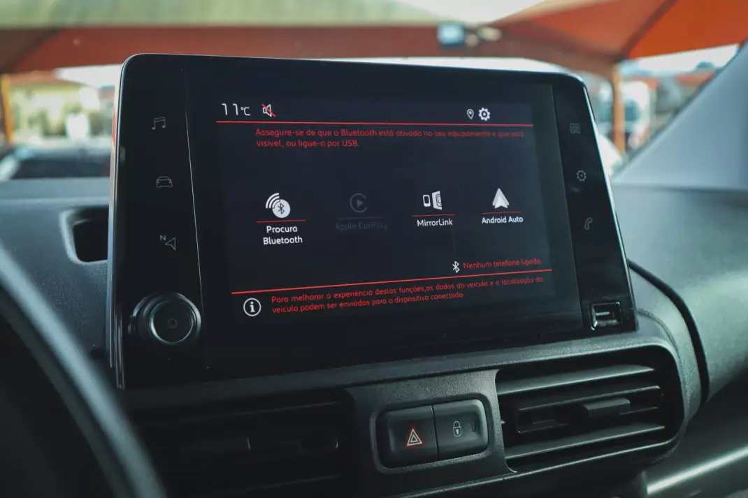 Citroën 2019 - 19880 EUR, 83120 km - AUTO.MOTO.pt - 83120km - foto 21 de 28