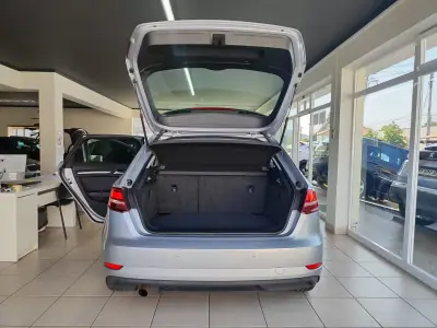 Audi A3 Sportback 2018 - 15500 EUR, 170000 km - 170000km - foto 15 de 36