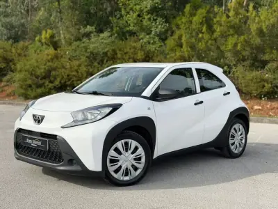 Toyota Aygo X 2023 - 13900 EUR, 102563 km - AUTO.MOTO.pt - 102563km - foto 2 de 16