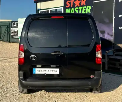 Toyota Proace 2023 - 15750 EUR, 51075 km - AUTO.MOTO.pt - 51075km - foto 7 de 17
