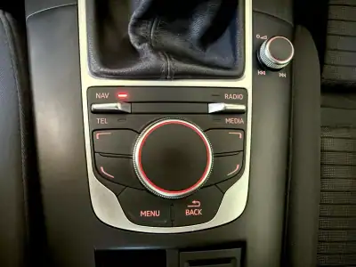 Audi A3 Sportback 2016 - 16000 EUR, 158000 km - AUTO.MOTO.pt - 158000km - foto 68 de 94