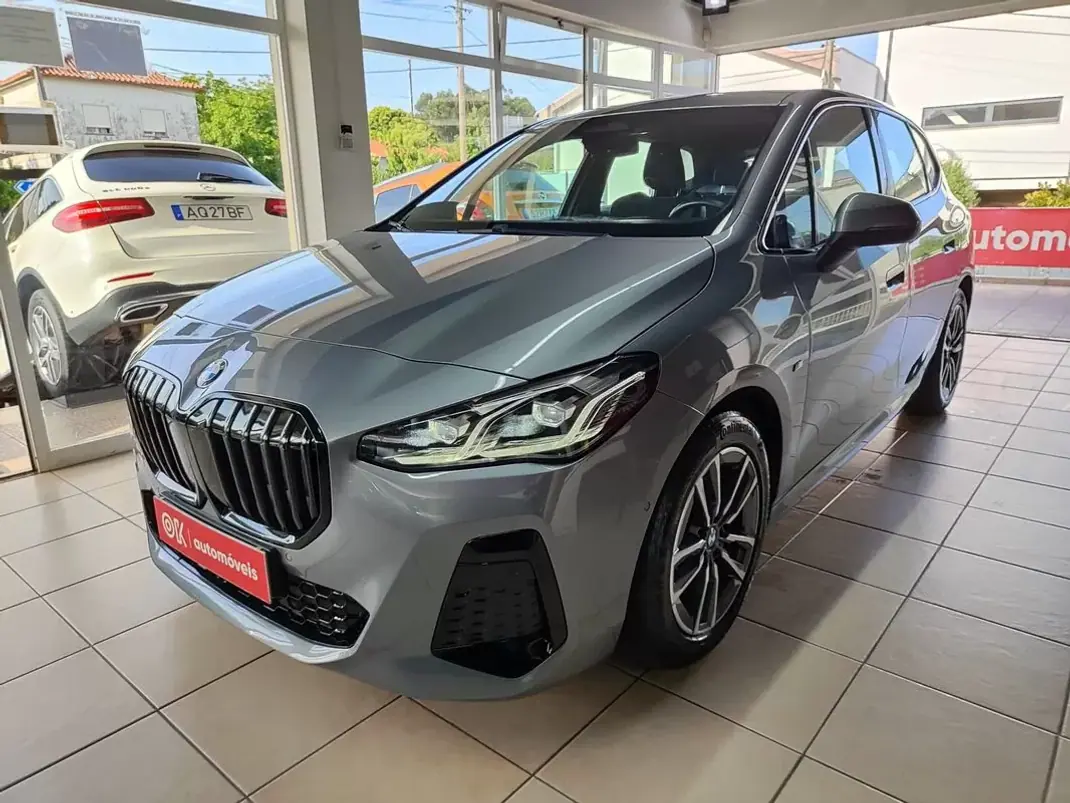 BMW 218 Active Tourer 2022 - 26500 EUR, 199000 km - AUTO.MOTO.pt - 199000km - foto 7 de 40