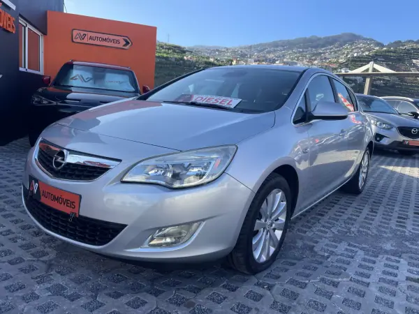 Opel Astra 1.7 CDTi Cosmo 2011 Diesel