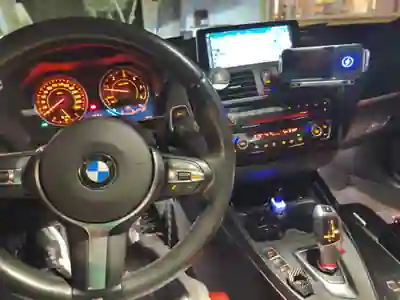 BMW 220 2016 - 22500 EUR, 135000 km - 135000km - foto 13 de 15