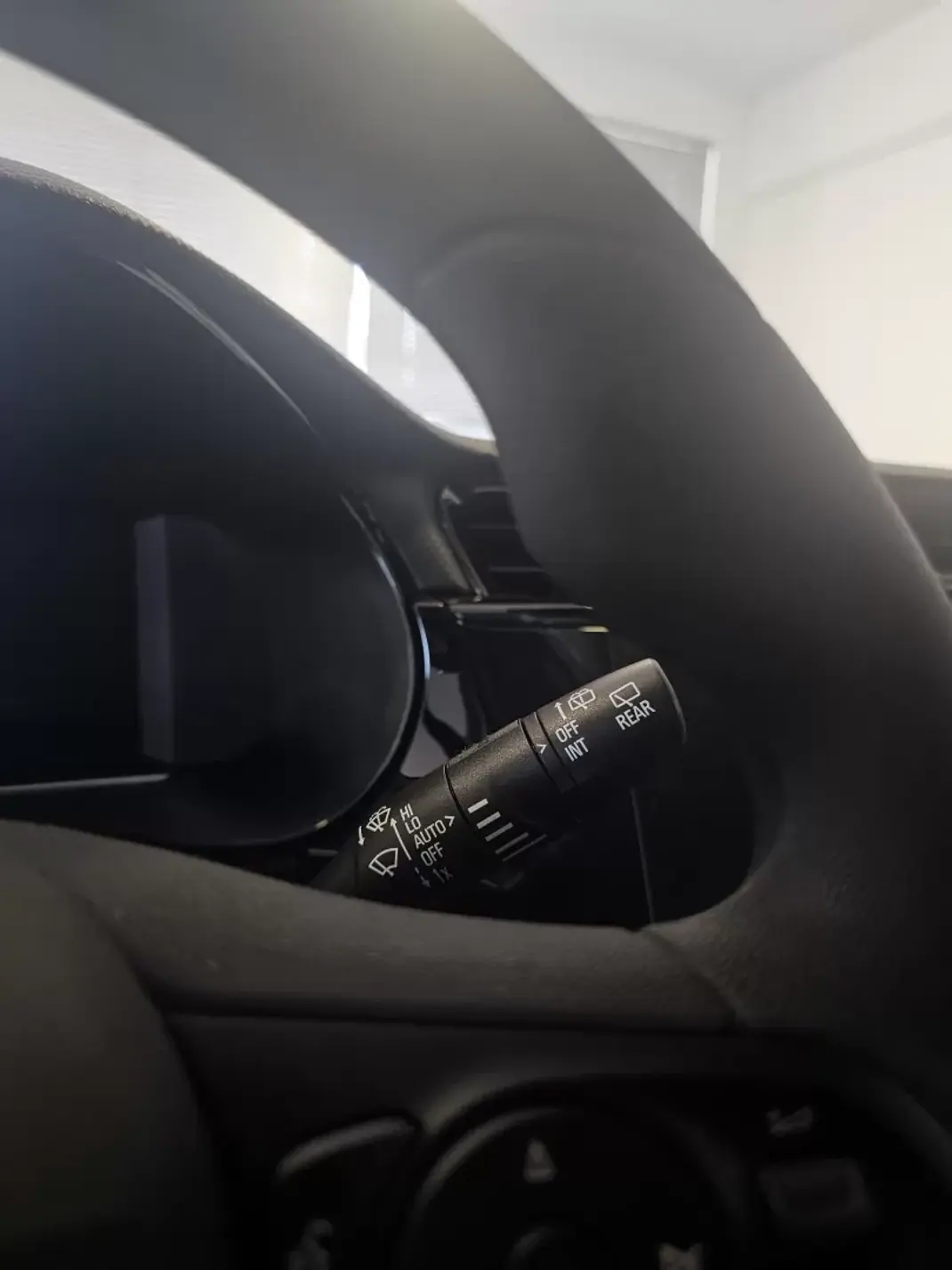 Opel Corsa 2025 - 16490 EUR, 7643 km - 7643km - foto 10 de 18