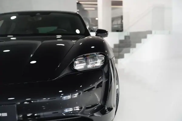 Porsche Taycan Sport Turismo 2023 — foto 3 de 59