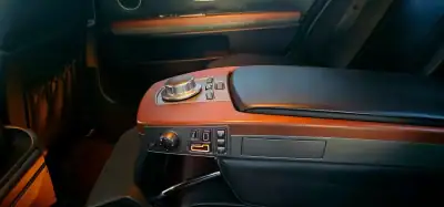 BMW 740 2007 - 19990 EUR, 144000 km - AUTO.MOTO.pt - 144000km - foto 12 de 19