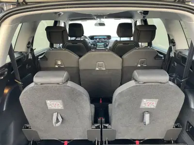 Citroën C4 Grand Picasso 2017 - 13995 EUR, 113714 km - AUTO.MOTO.pt - 113714km - foto 25 de 47