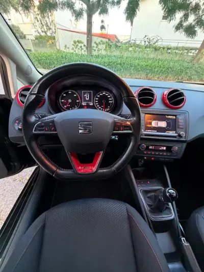 SEAT Ibiza 2016 - 9990 EUR, 124000 km - 124000km - foto 9 de 20