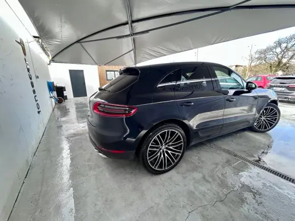 Porsche Macan 2015 - 43000 EUR, 175400 km - AUTO.MOTO.pt - 175400km - foto 6 de 19