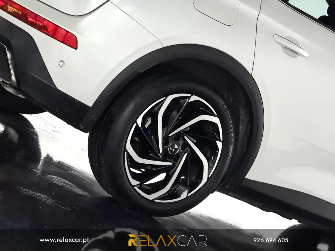 DS DS7 Crossback 2020 - 23500 EUR, 99600 km - AUTO.MOTO.pt - 99600km - foto 21 de 22