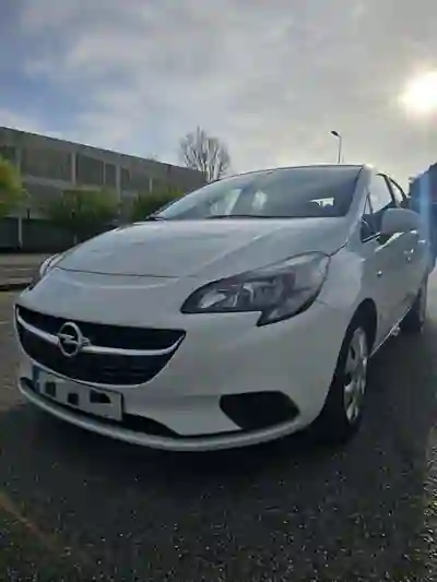 Opel Corsa 2016 — foto 2 de 15