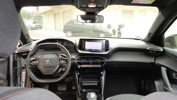 Peugeot e-2008 2023 - 18750 EUR, 81638 km - AUTO.MOTO.pt - 81638km - foto 20 de 20