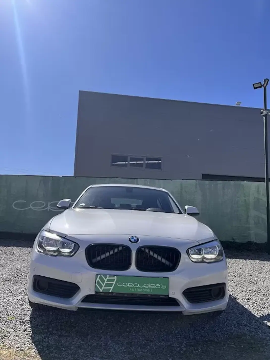 BMW 116 2018 - 16000 EUR, 194000 km - AUTO.MOTO.pt - 194000km - foto 2 de 13