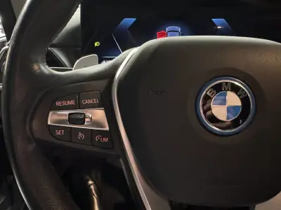 BMW 320 2023 - 31990 EUR, 75900 km - AUTO.MOTO.pt - 75900km - foto 22 de 36