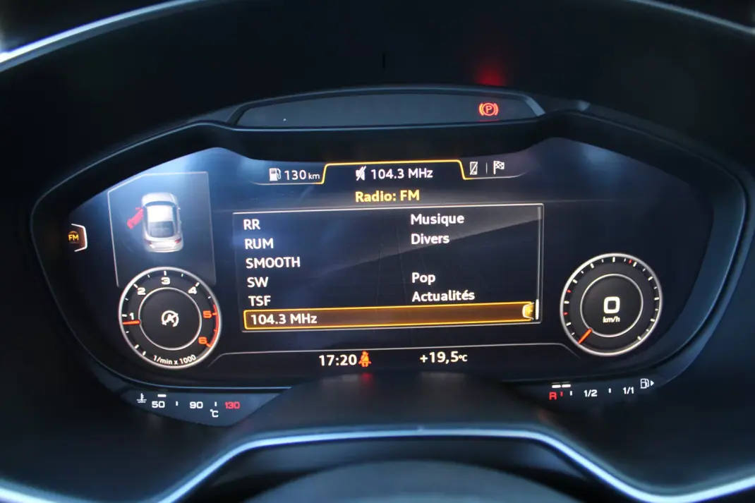 Audi TT Coupé 2016 - 22990 EUR, 184000 km - AUTO.MOTO.pt - 184000km - foto 22 de 24